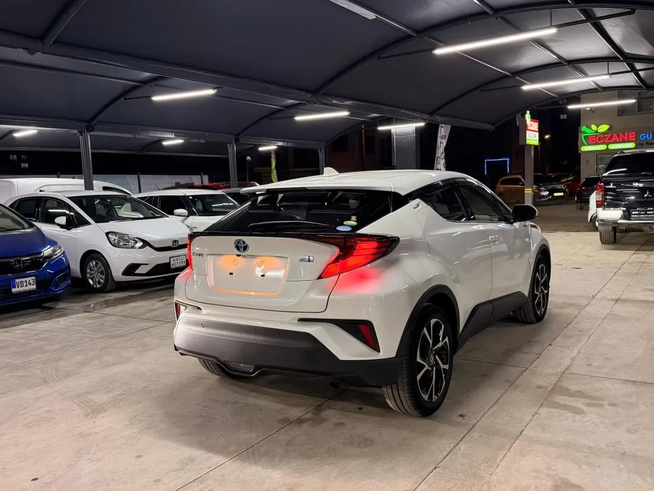 2021 Toyota C-HR 1.8 Hybrid Gazimağusa Satılık İkinci El | GalerimPlus - Thumbnail 4