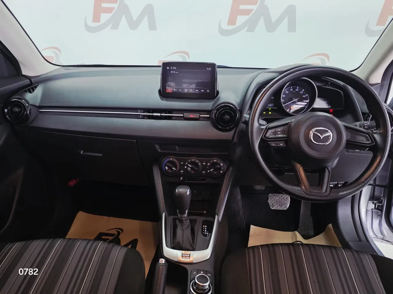 2021 Mazda Mazda 2 1.5 Girne Satılık İkinci El | GalerimPlus - Thumbnail 3
