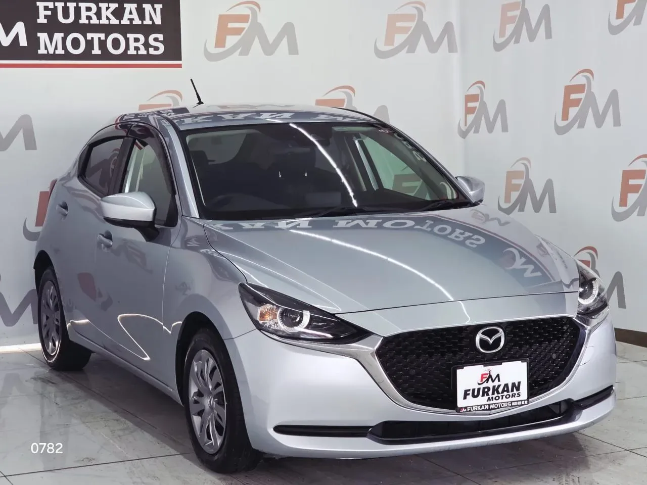 2021 Mazda Mazda 2 1.5 Girne Satılık İkinci El | GalerimPlus - Thumbnail 8