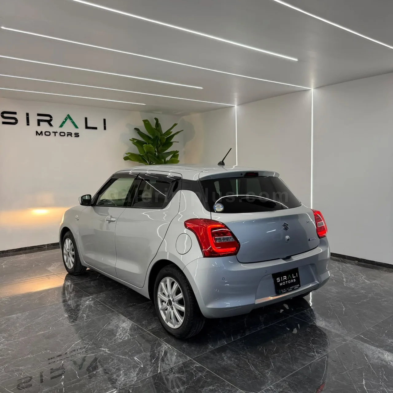 2022 Model Otomatik Suzuki Swift 1.2 Hybrid Gazimağusa Satılık İkinci El | GalerimPlus - Thumbnail 4