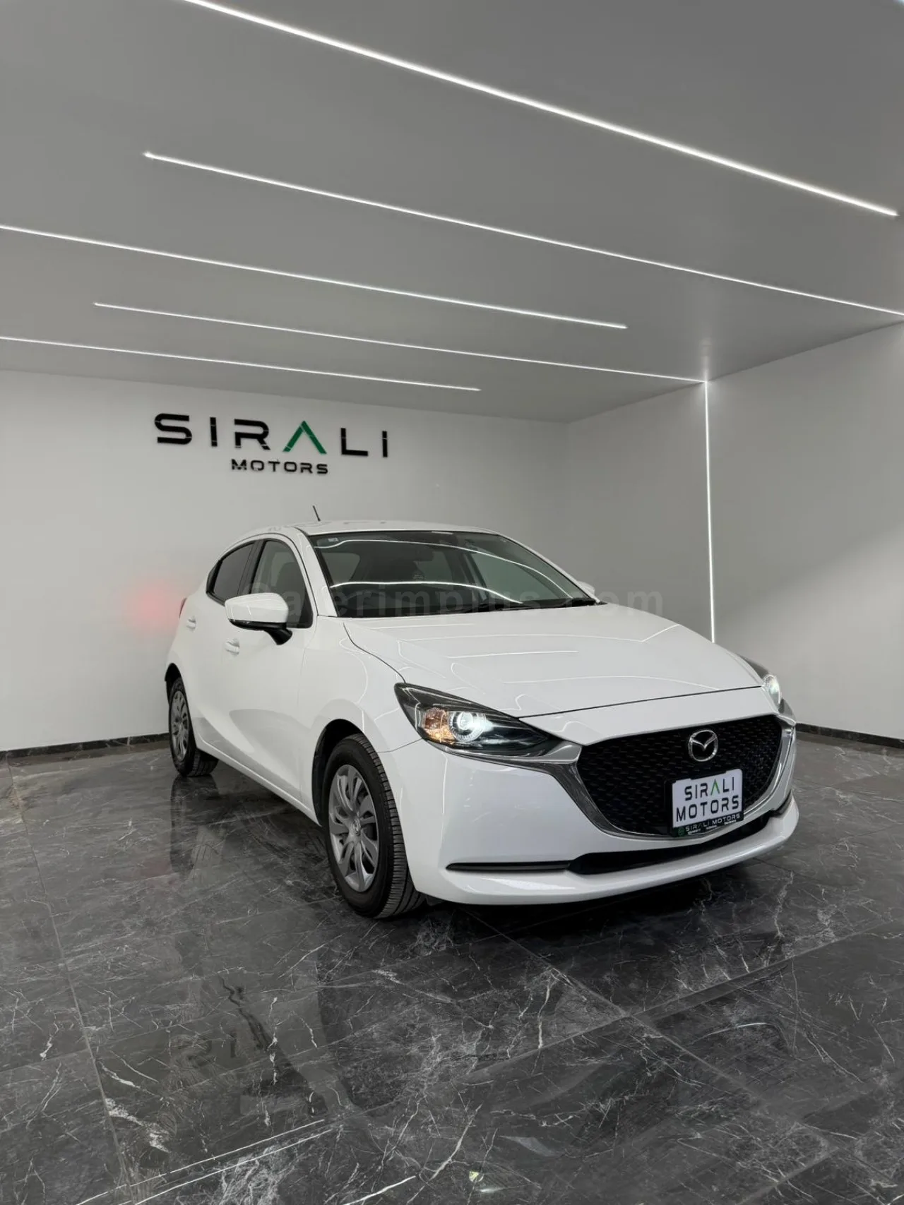 2023 Model Otomatik Mazda 2 1.5 Sky-G Gazimağusa Satılık İkinci El | GalerimPlus - Thumbnail 3