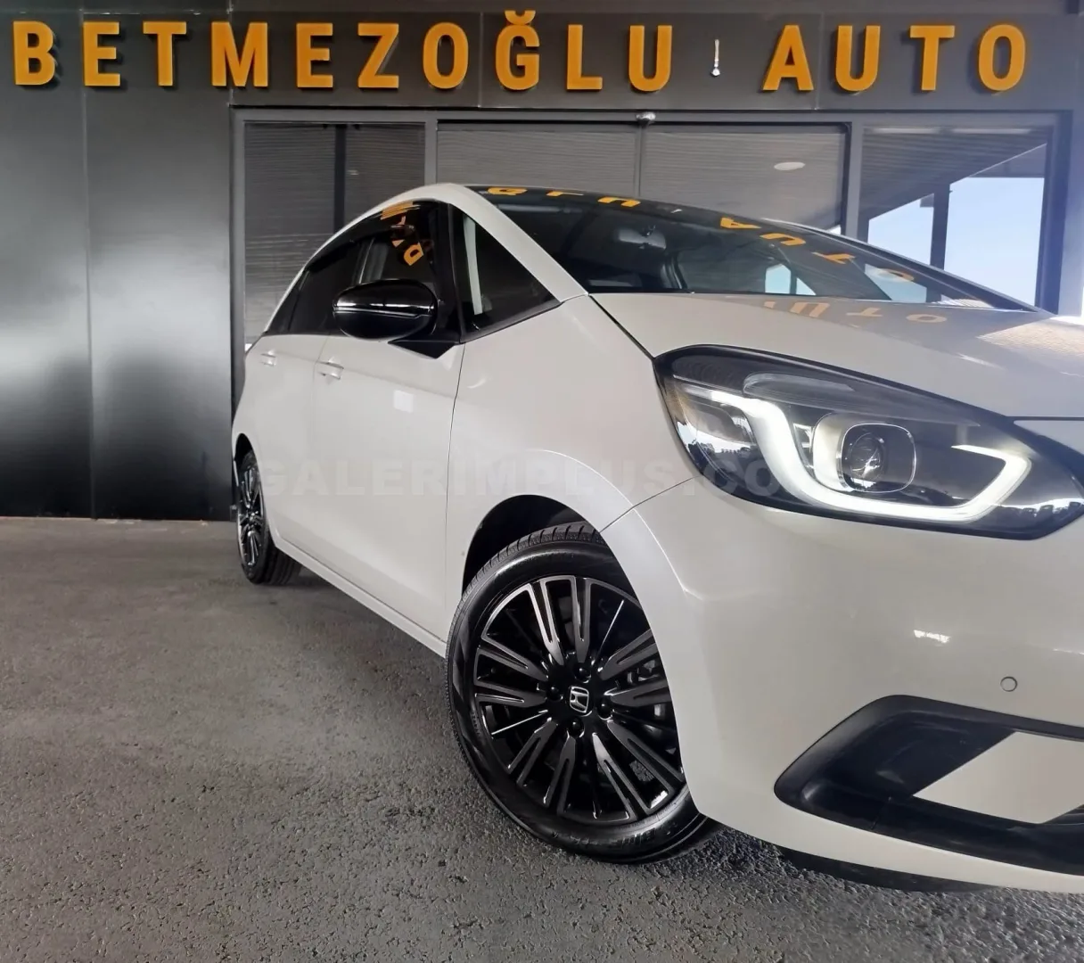 2022 Honda Fit 1.5 Hybrid 1.5 Hybrid Lefkoşa Satılık İkinci El | GalerimPlus - Thumbnail 2