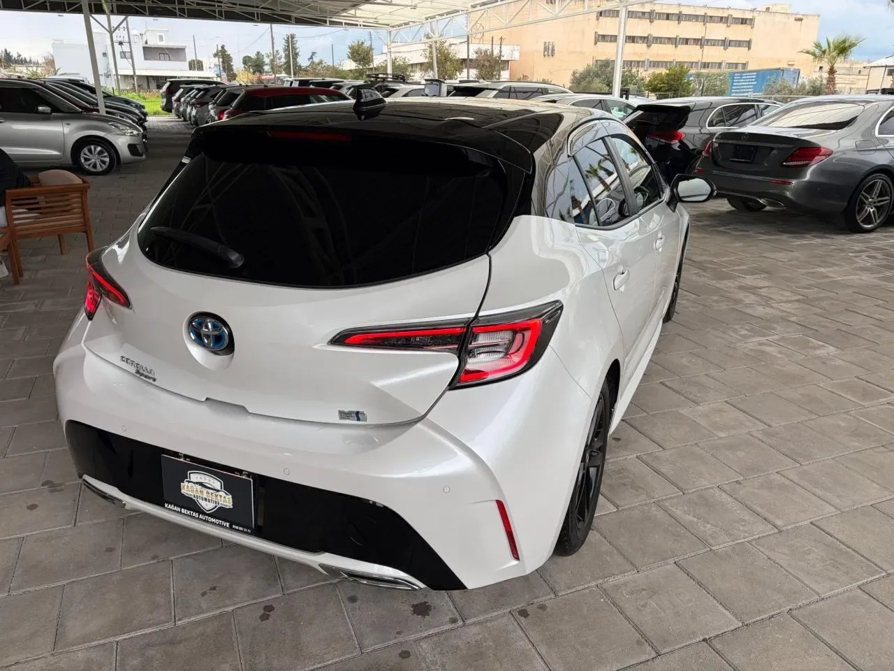2022 Toyota Corolla 1.8 Hybrid Gazimağusa Satılık İkinci El | GalerimPlus - Thumbnail 4