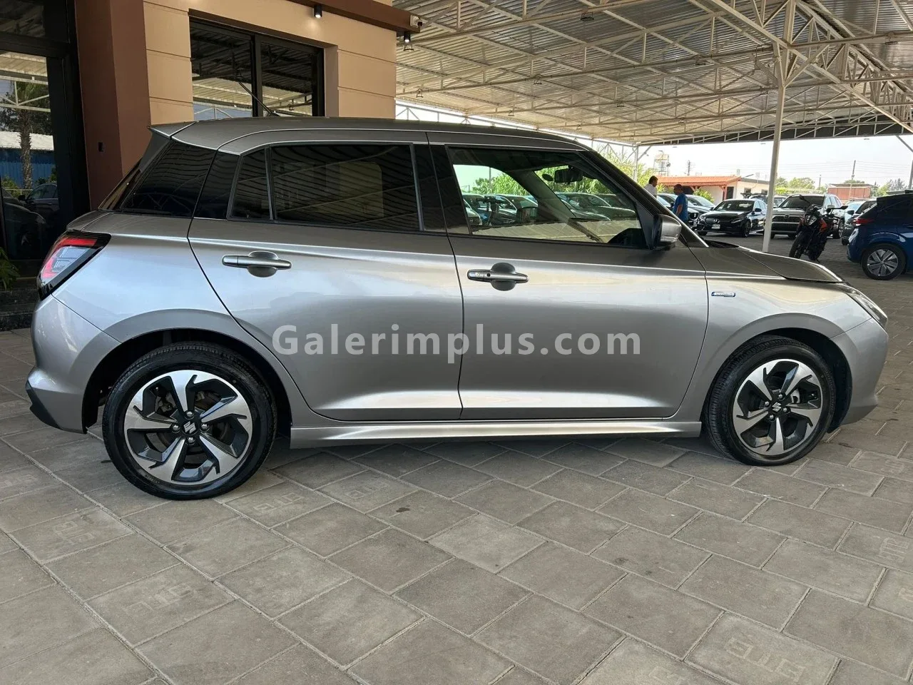 2024 Model Otomatik Suzuki Swift 1.2 Hybrid Gazimağusa Satılık İkinci El | GalerimPlus - Thumbnail 5