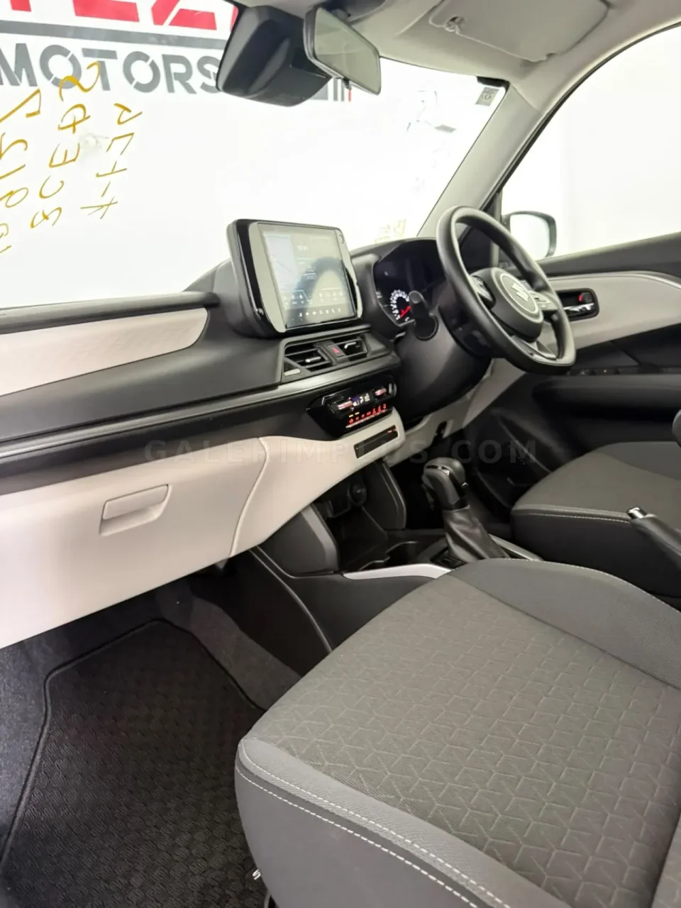 2025 Suzuki Swift 1.2 Hybrid Girne Satılık İkinci El | GalerimPlus - Thumbnail 6