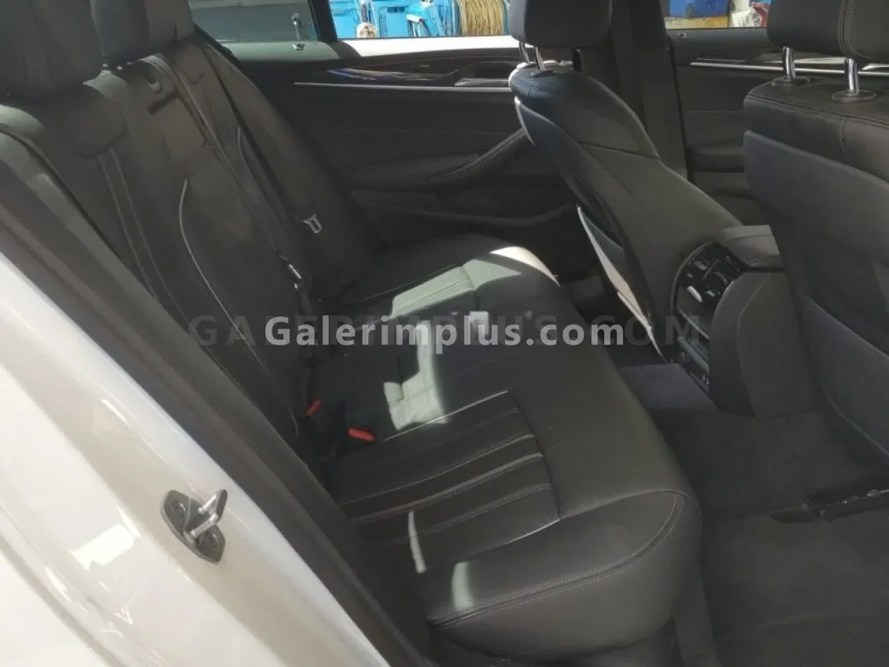 2023 BMW 5 Serisi 523 d xDrive Gazimağusa Satılık İkinci El | GalerimPlus - Thumbnail 6
