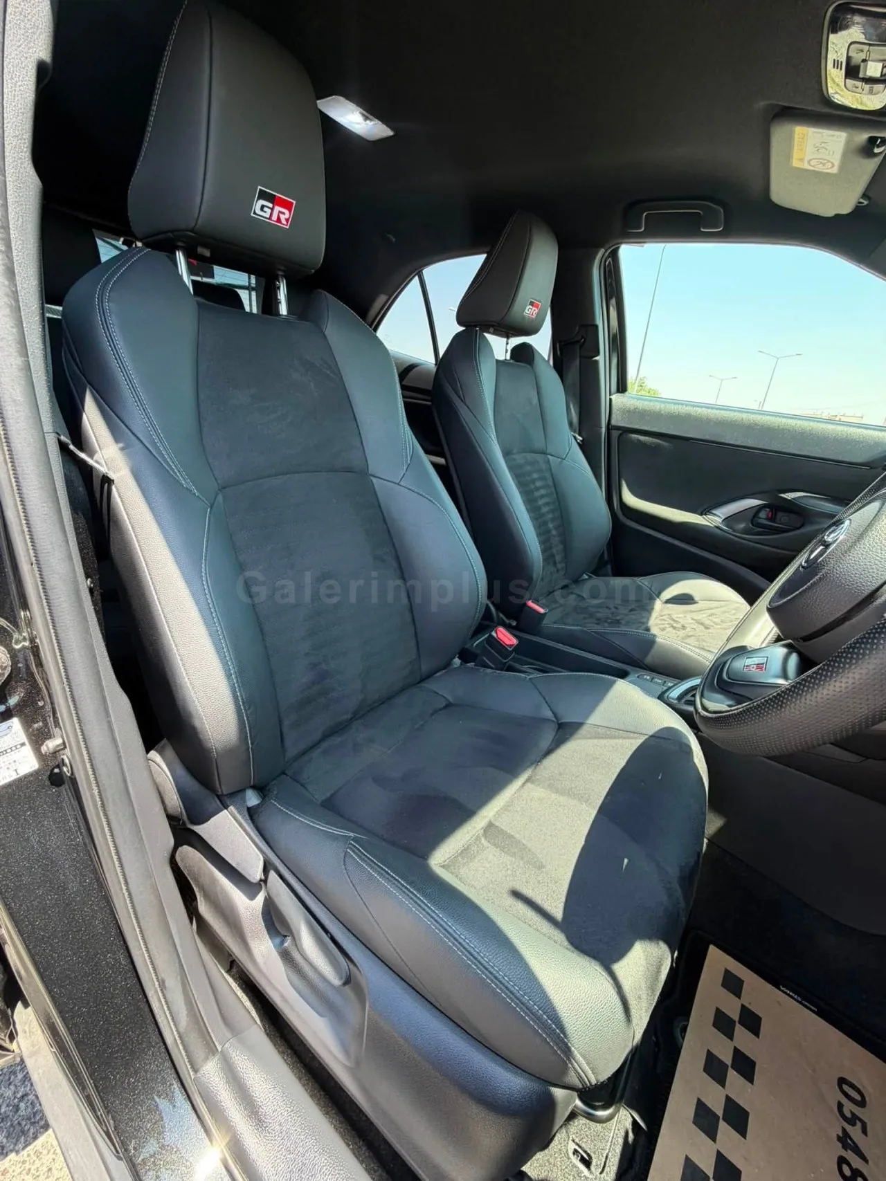2023 Model Otomatik Toyota Yaris Cross Lefkoşa Satılık İkinci El | GalerimPlus - Thumbnail 4