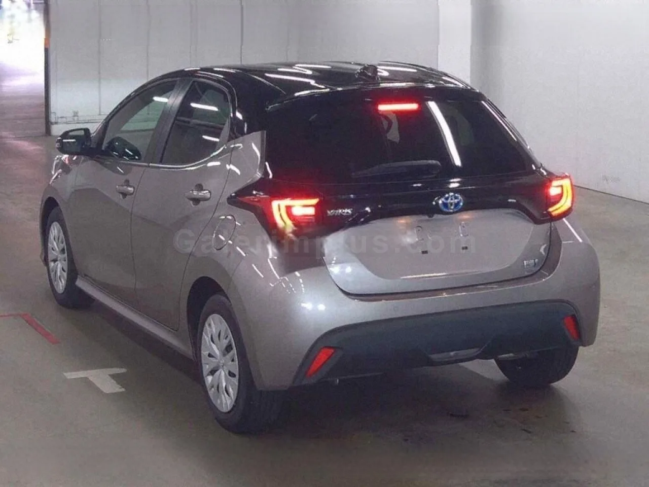 2024 Model Otomatik Toyota Yaris 1.5 Hybrid Lefkoşa Satılık İkinci El | GalerimPlus - Thumbnail 6