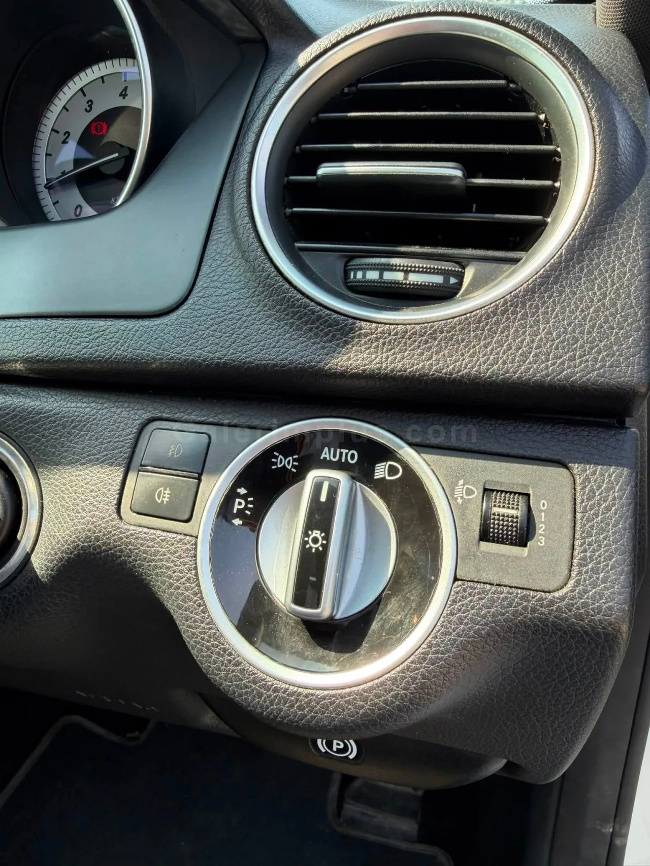 2012 Model Düz Mercedes-Benz C Serisi C 180 AMG Lefkoşa Satılık İkinci El | GalerimPlus - Thumbnail 7