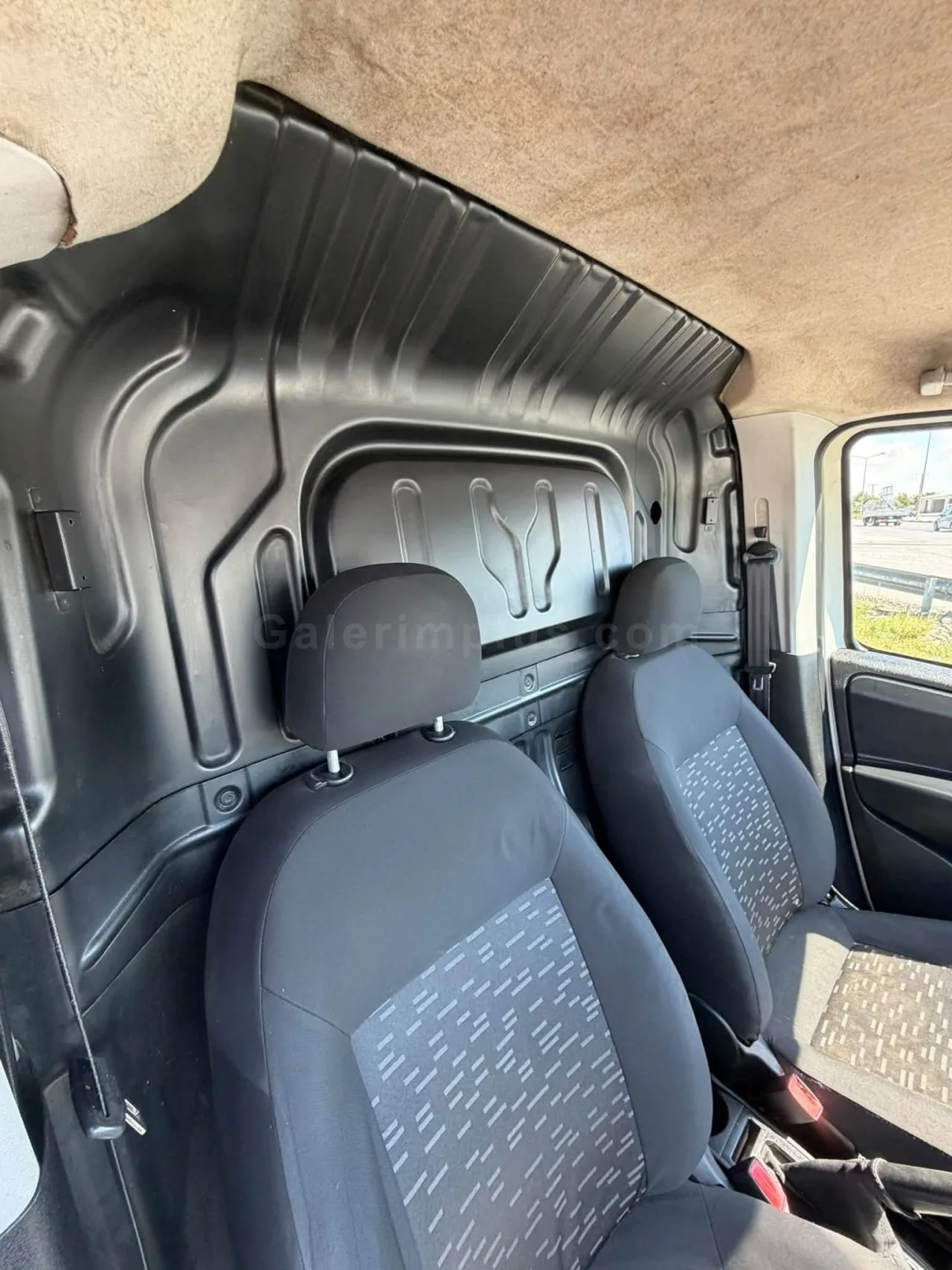2017 Model Düz Vauxhall Combo Lefkoşa Satılık İkinci El | GalerimPlus - Thumbnail 6