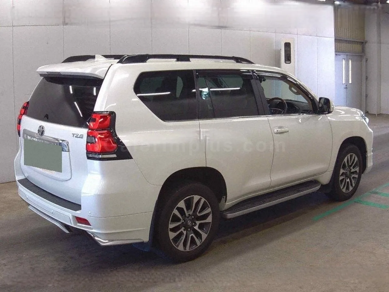 2023 Model Otomatik Toyota Land Cruiser 2.8 D-4D Prado Lefkoşa Satılık İkinci El | GalerimPlus - Thumbnail 4