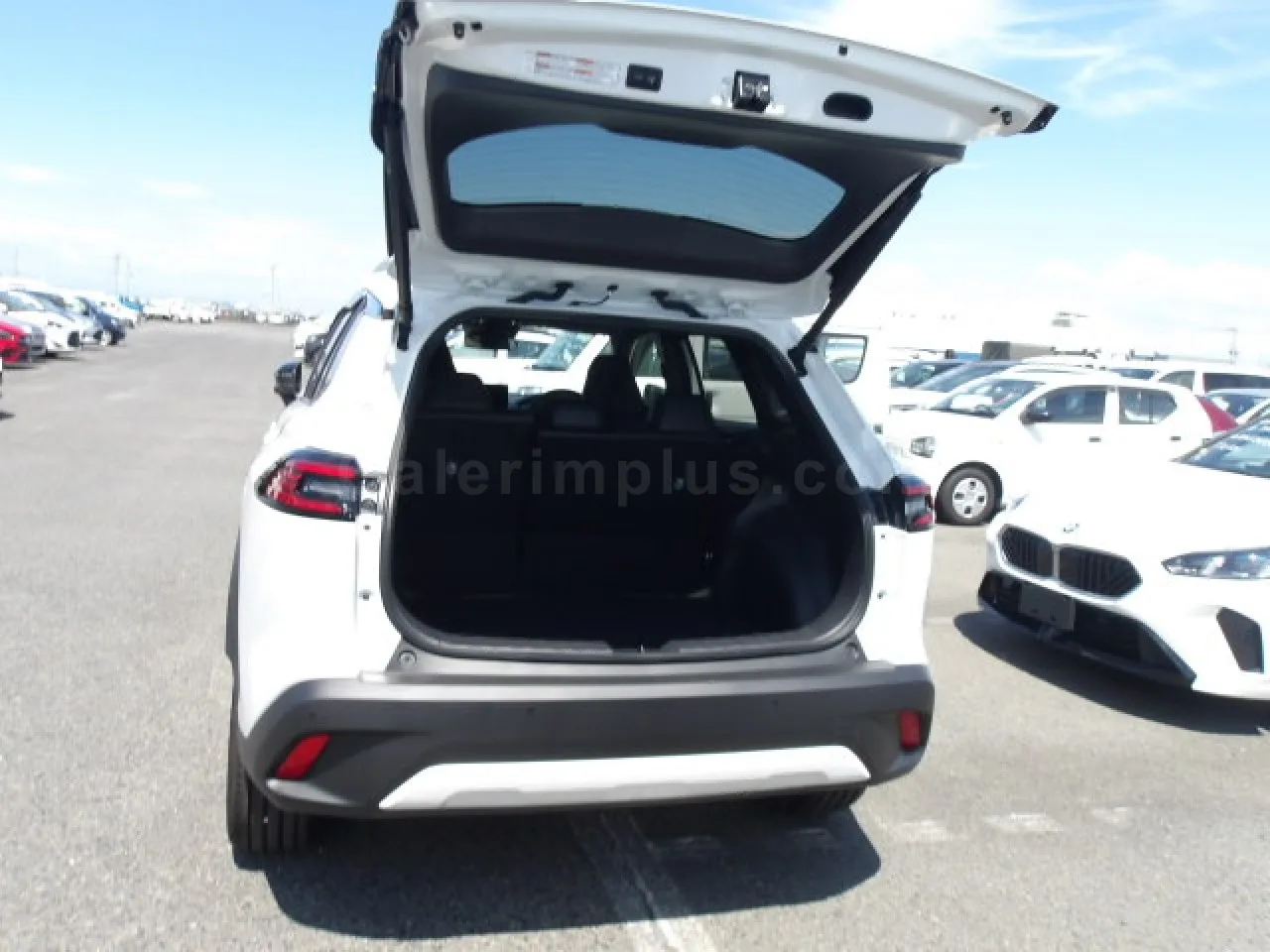 2026 Model Otomatik Toyota Corolla Cross Lefkoşa Satılık İkinci El | GalerimPlus - Thumbnail 7