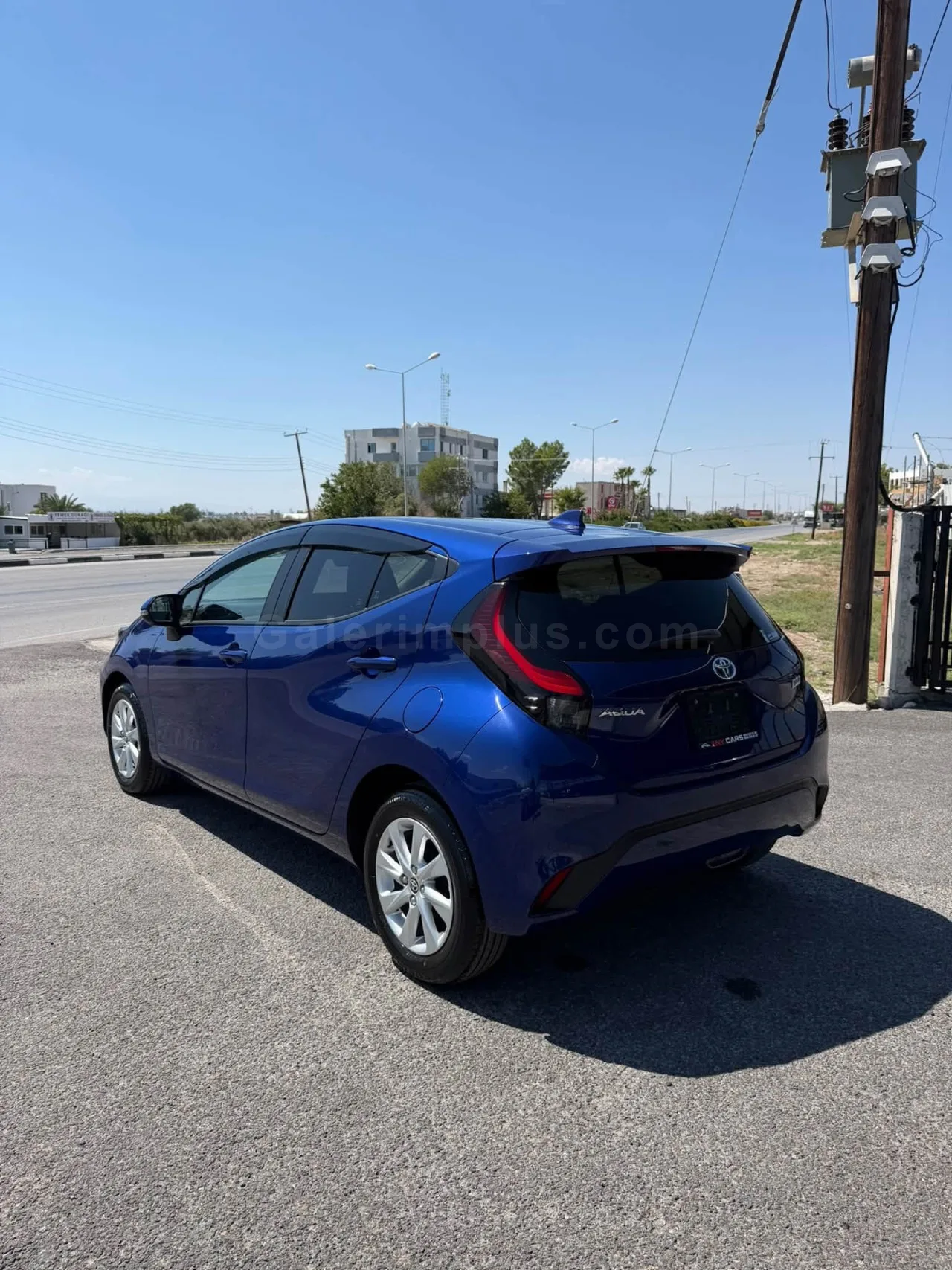 2023 Model Otomatik Toyota Aqua 1.5 Hybrit Lefkoşa Satılık İkinci El | GalerimPlus - Thumbnail 2