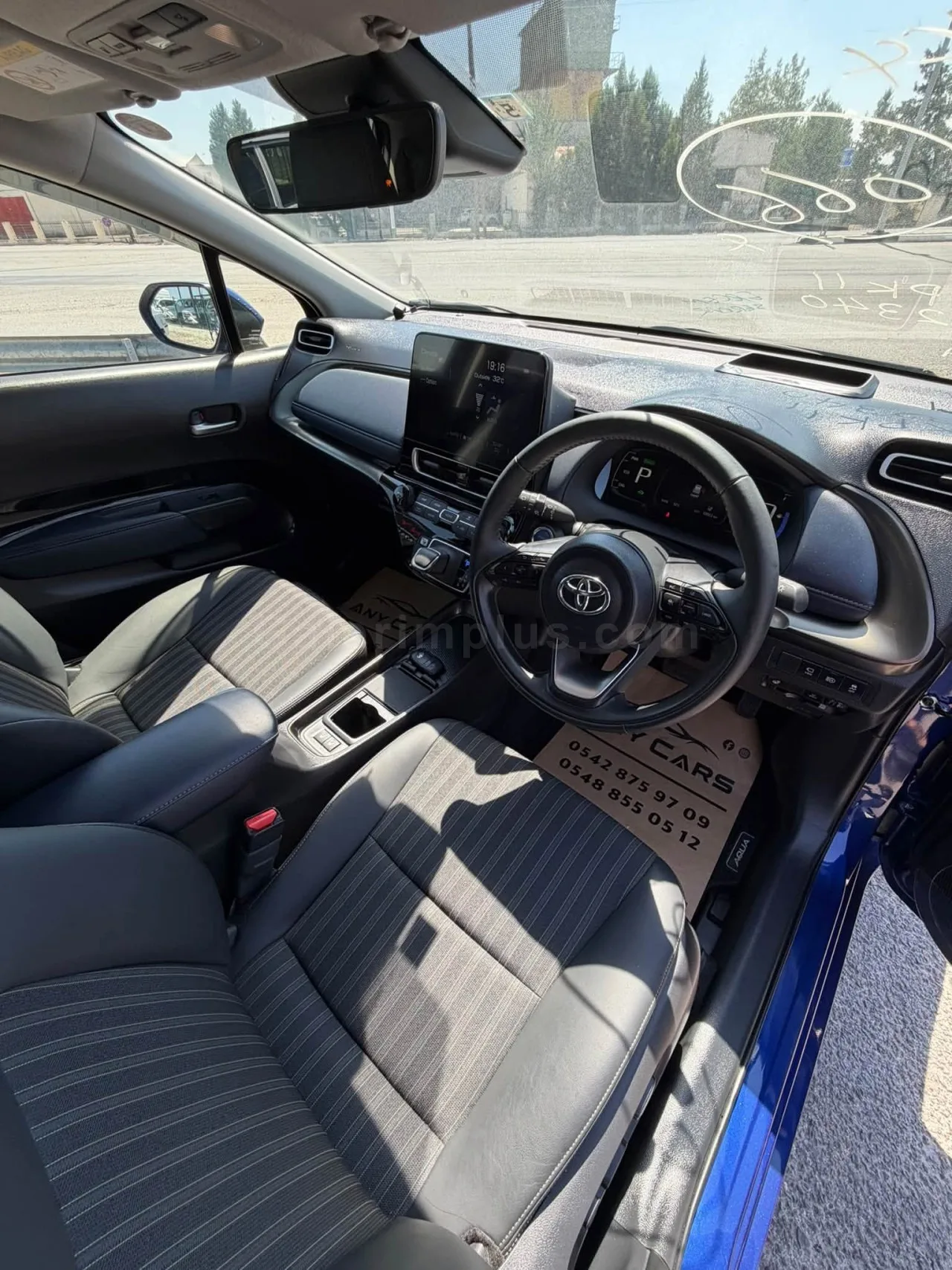 2023 Model Otomatik Toyota Aqua 1.5 Hybrit Lefkoşa Satılık İkinci El | GalerimPlus - Thumbnail 3