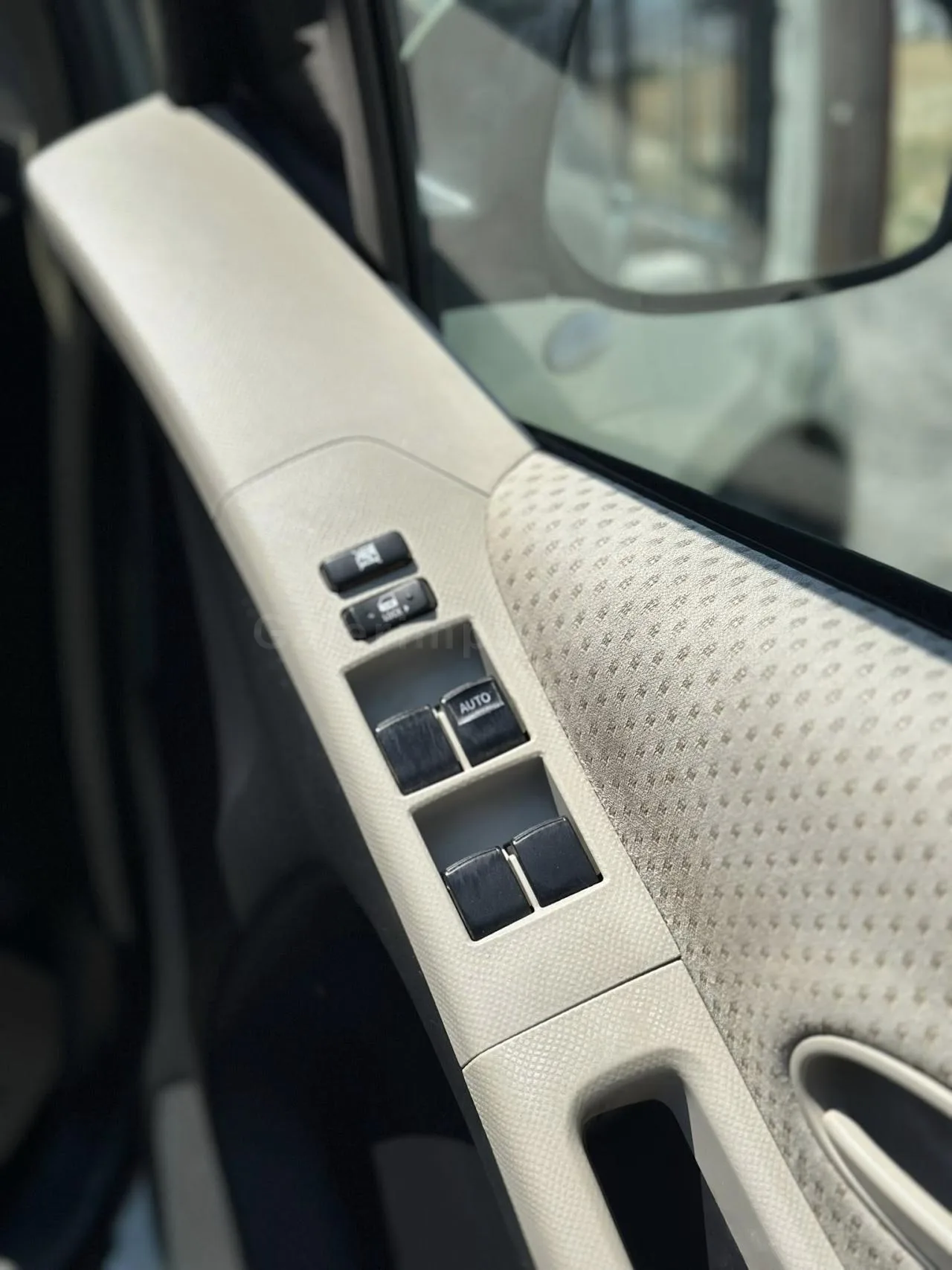 2006 Model Otomatik Toyota Vitz 1.5 VVTI-I 16V Automatic Lefkoşa Satılık İkinci El | GalerimPlus - Thumbnail 8