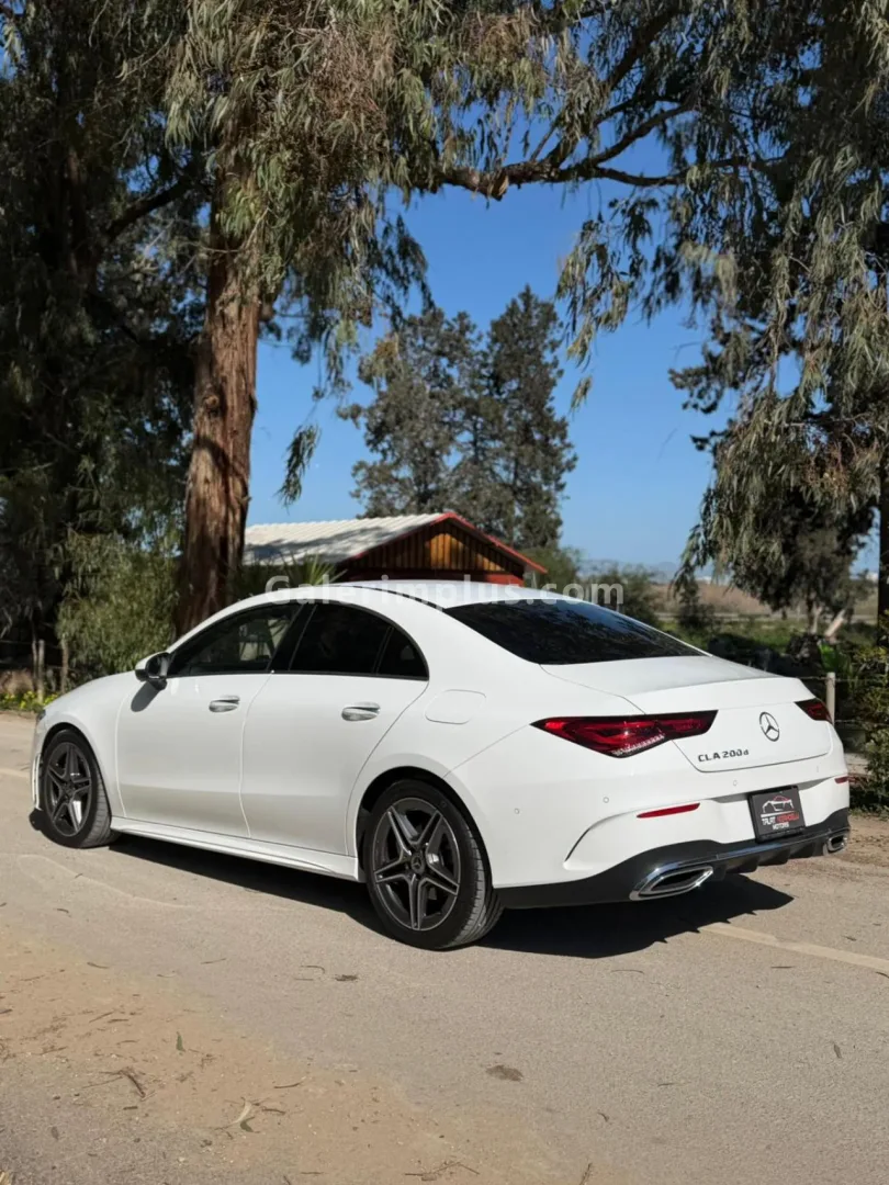 2022 Model Otomatik Mercedes-Benz CLA 200 d Gazimağusa Satılık İkinci El | GalerimPlus - Thumbnail 3