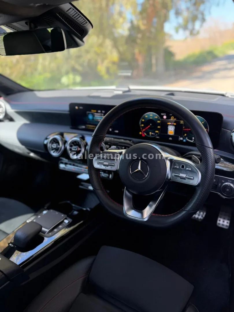 2022 Model Otomatik Mercedes-Benz CLA 200 d Gazimağusa Satılık İkinci El | GalerimPlus - Thumbnail 6