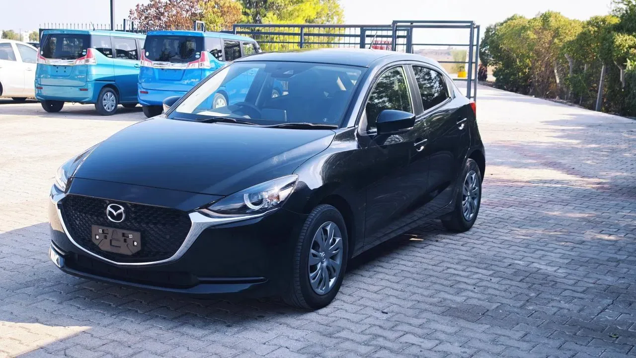 2020 Mazda Mazda 2 1.5 Lefkoşa Satılık İkinci El | GalerimPlus - Thumbnail 2
