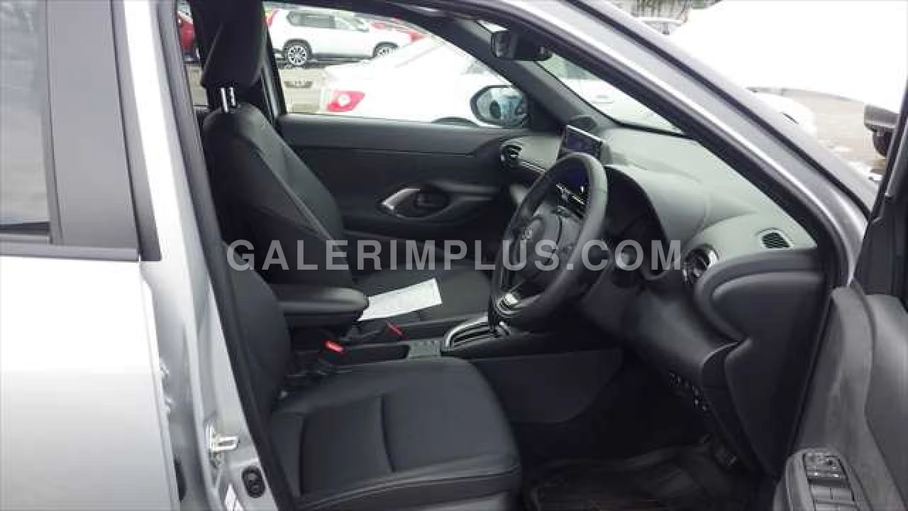 2026 Toyota Yaris Cross 1.5 Lefkoşa Satılık İkinci El | GalerimPlus - Thumbnail 2