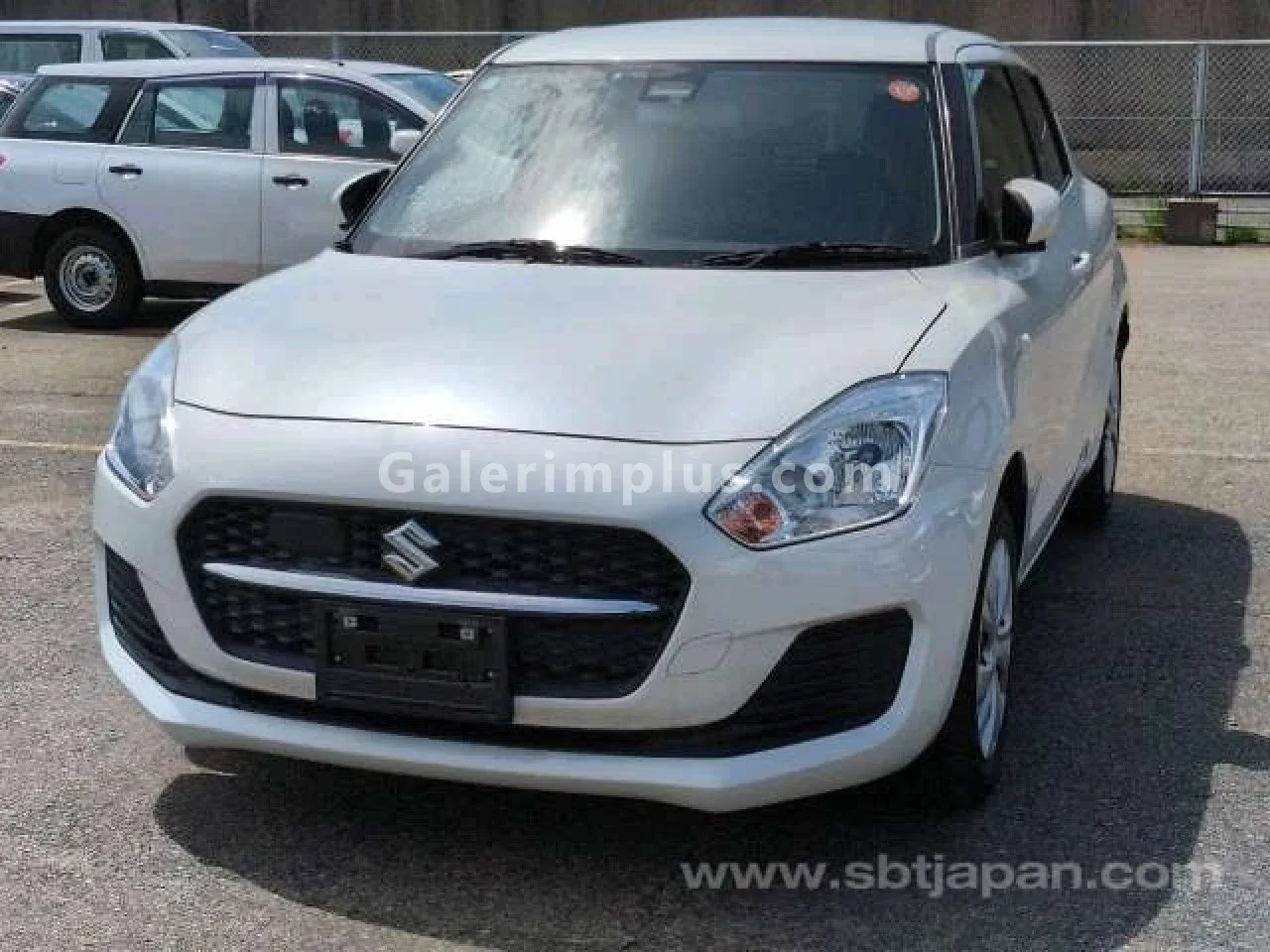 2023 Model Otomatik Suzuki Swift 1.2 Gazimağusa Satılık İkinci El | GalerimPlus - Thumbnail 3