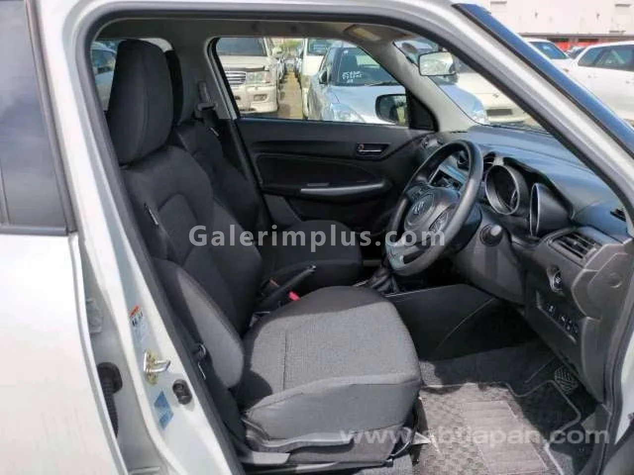 2023 Model Otomatik Suzuki Swift 1.2 Gazimağusa Satılık İkinci El | GalerimPlus - Thumbnail 7