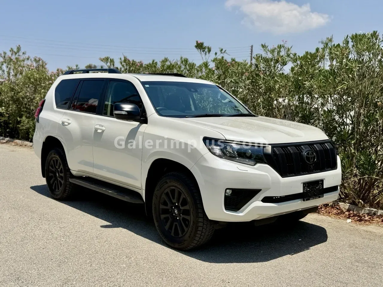 2023 Toyota Land Cruiser 2.8 D-4D Prado Lefkoşa Satılık İkinci El | GalerimPlus - Fotoğraf 1