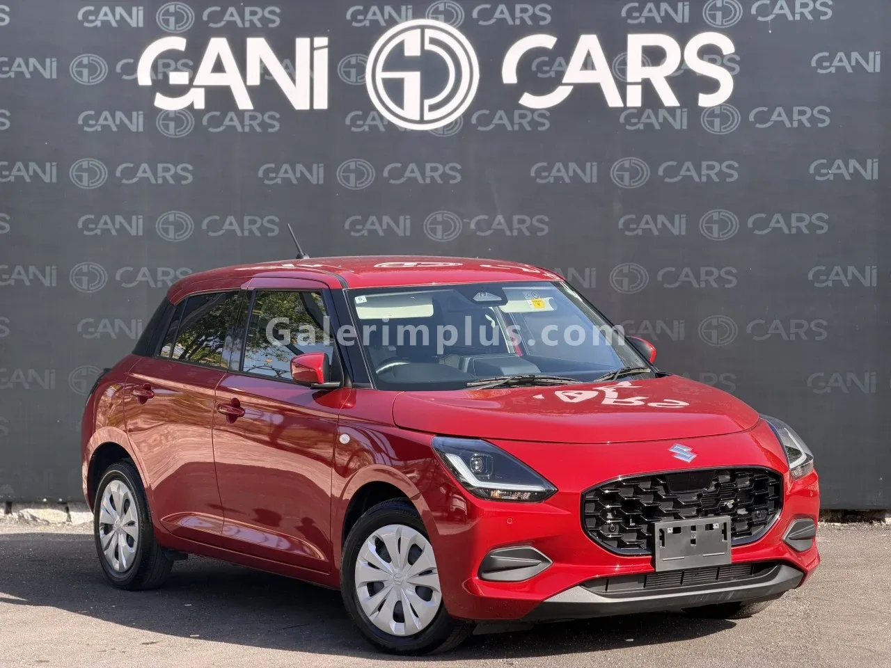 2024 Suzuki Swift Girne Satılık İkinci El | GalerimPlus - Fotoğraf 1