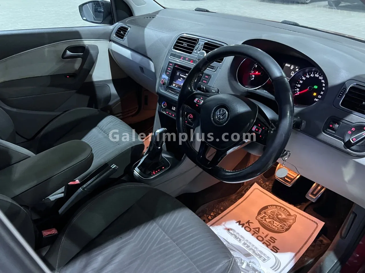 2015 Model Otomatik Volkswagen Polo 1.2 TSI Gazimağusa Satılık İkinci El | GalerimPlus - Thumbnail 8