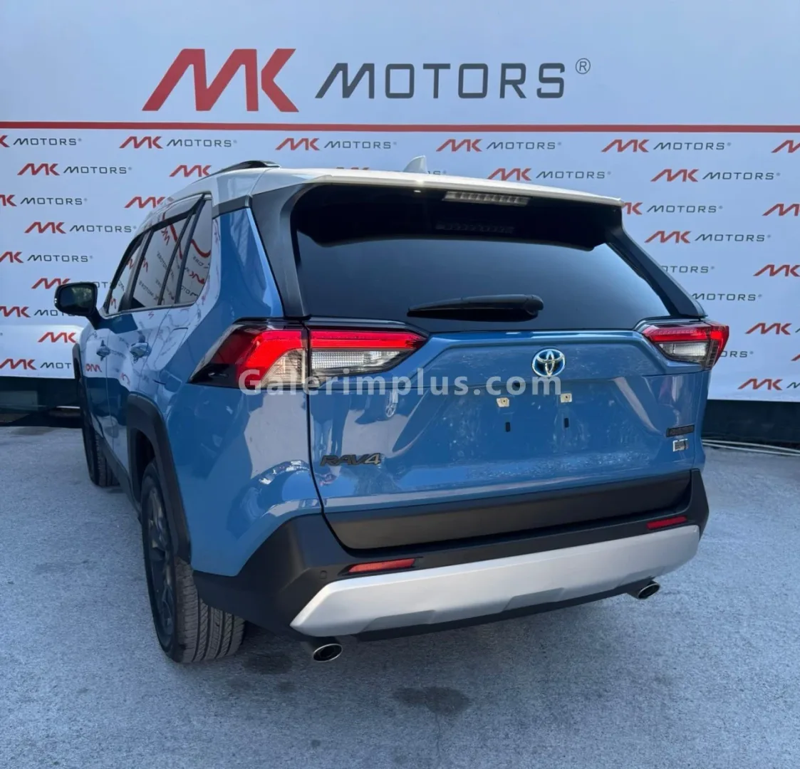 2023 Model Otomatik Toyota RAV4 2.5 Hybrid Lefkoşa Satılık İkinci El | GalerimPlus - Thumbnail 5