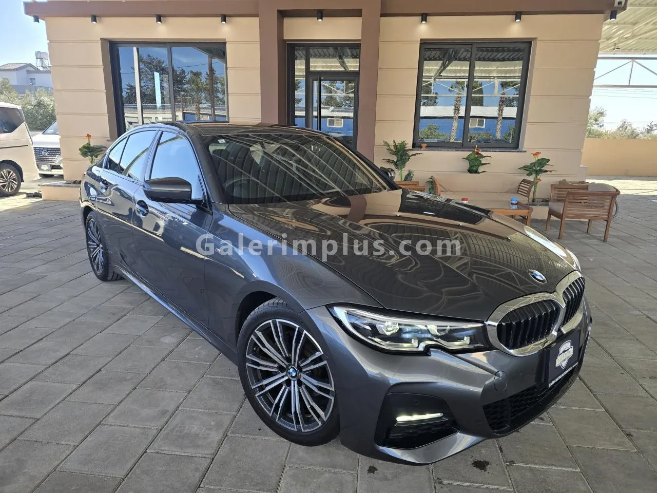 2021 Model Otomatik BMW 3 Serisi 318i Gazimağusa Satılık İkinci El | GalerimPlus - Fotoğraf 1