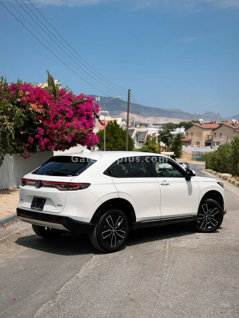 2023 Model Otomatik Honda Vezel 1.5 i-VTEC Hybrid Automatic Lefkoşa Satılık İkinci El | GalerimPlus - Thumbnail 3