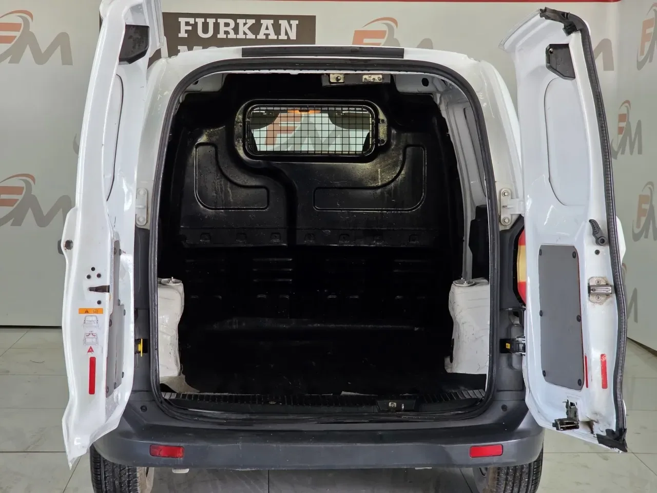 2014 Ford Transit Courier Girne Satılık İkinci El | GalerimPlus - Thumbnail 4