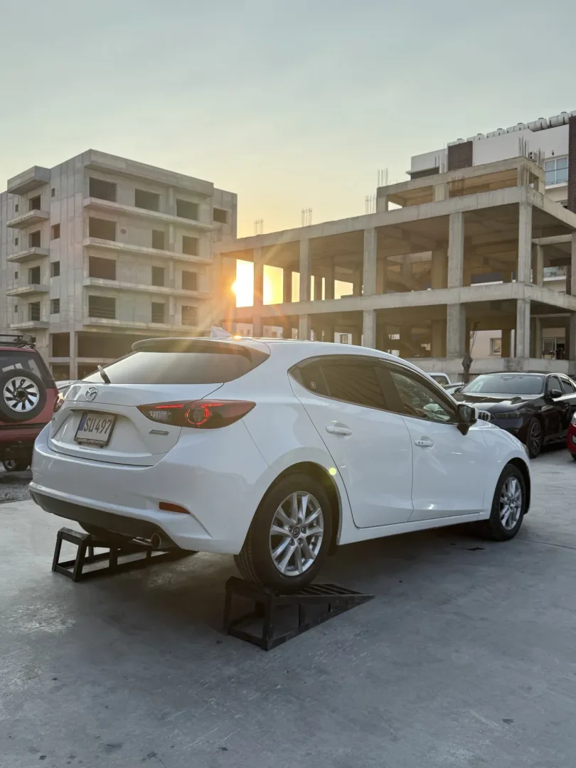 2017 Mazda Axela 1.5 Gazimağusa Satılık İkinci El | GalerimPlus - Thumbnail 3