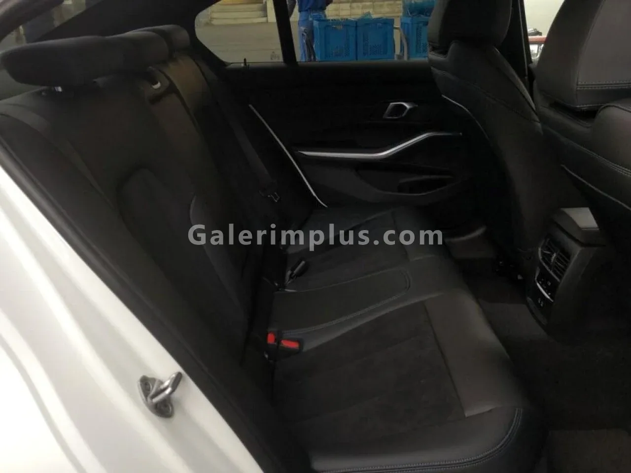 2024 Model Otomatik BMW 3 Serisi 320d xDrive Girne Satılık İkinci El | GalerimPlus - Thumbnail 7