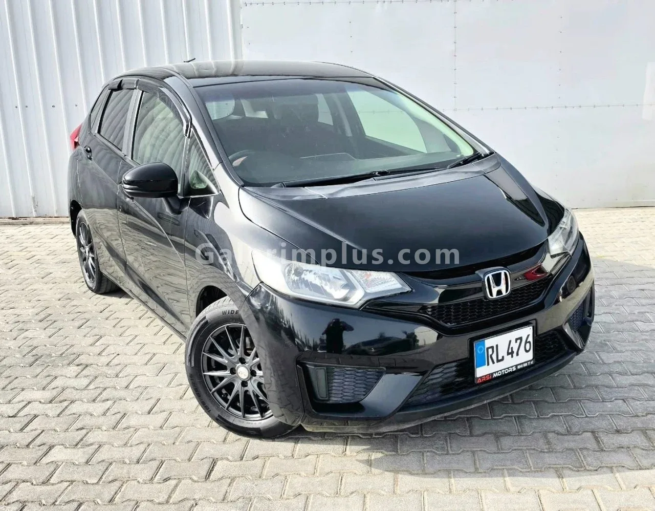 2015 Model Otomatik Honda Fit 1.3 Lefkoşa Satılık İkinci El | GalerimPlus - Fotoğraf 1