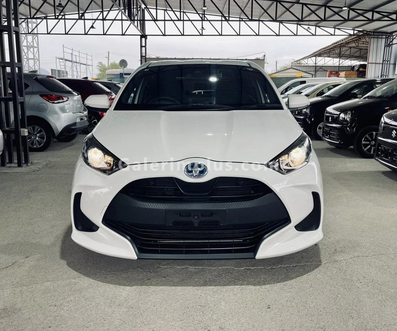 2020 Model Otomatik Toyota Yaris 1.5 Lefkoşa Satılık İkinci El | GalerimPlus - Thumbnail 6