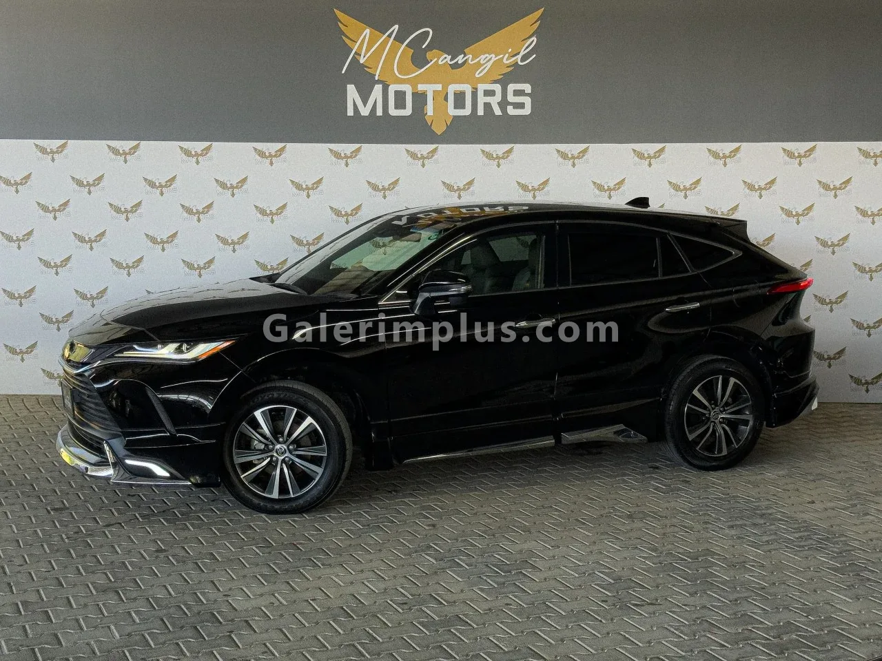 2021 Model Otomatik Toyota Harrier Girne Satılık İkinci El | GalerimPlus - Fotoğraf 1