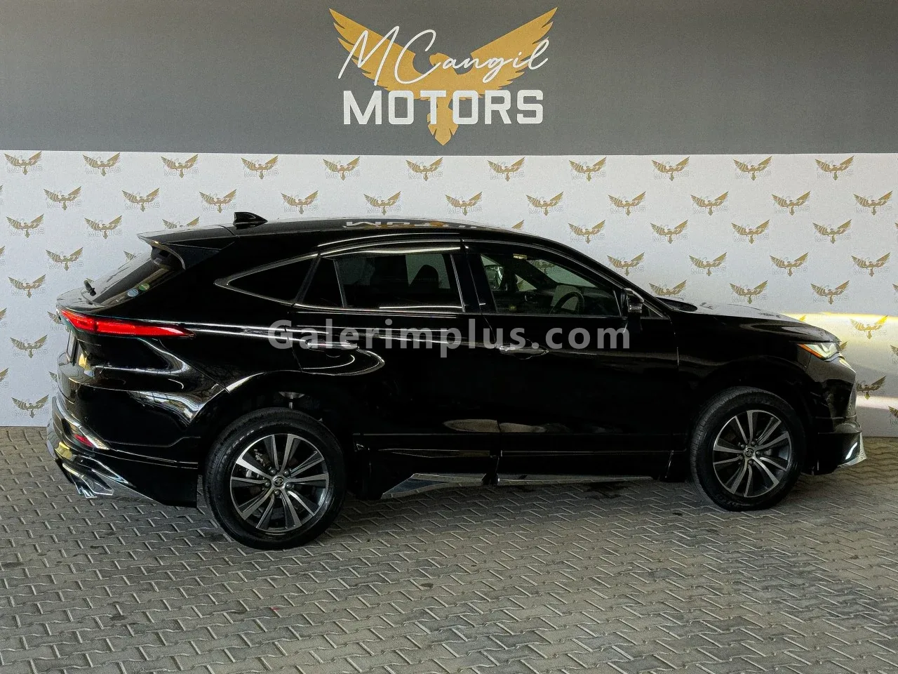 2021 Model Otomatik Toyota Harrier Girne Satılık İkinci El | GalerimPlus - Thumbnail 2