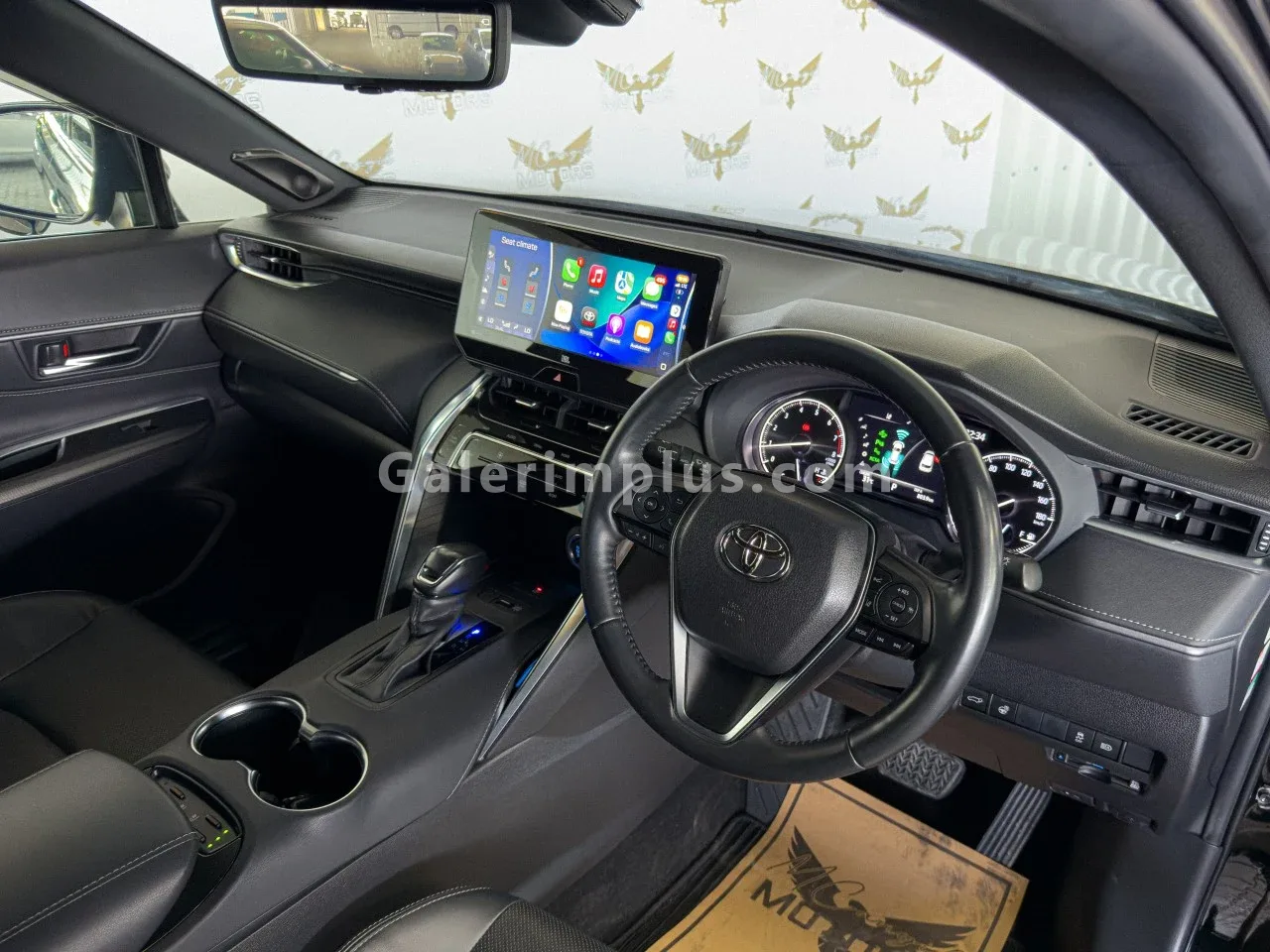 2021 Model Otomatik Toyota Harrier Girne Satılık İkinci El | GalerimPlus - Thumbnail 3