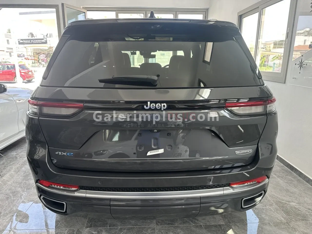 2024 Model Otomatik Jeep Grand Cherokee Lefkoşa Satılık İkinci El | GalerimPlus - Thumbnail 5