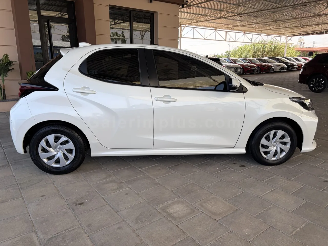 2020 Model Otomatik Toyota Yaris 1.0 Gazimağusa Satılık İkinci El | GalerimPlus - Thumbnail 4