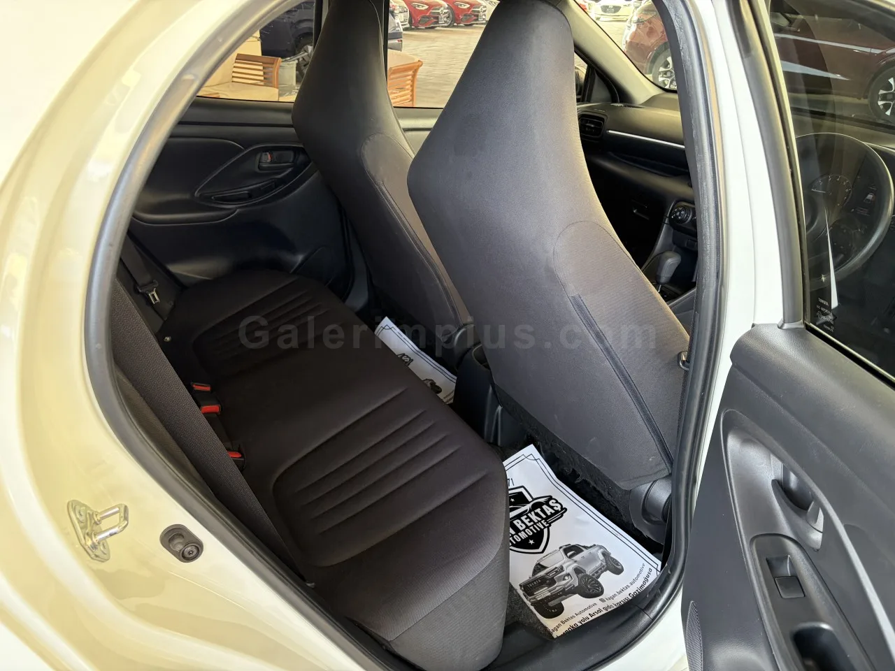 2020 Model Otomatik Toyota Yaris 1.0 Gazimağusa Satılık İkinci El | GalerimPlus - Thumbnail 6