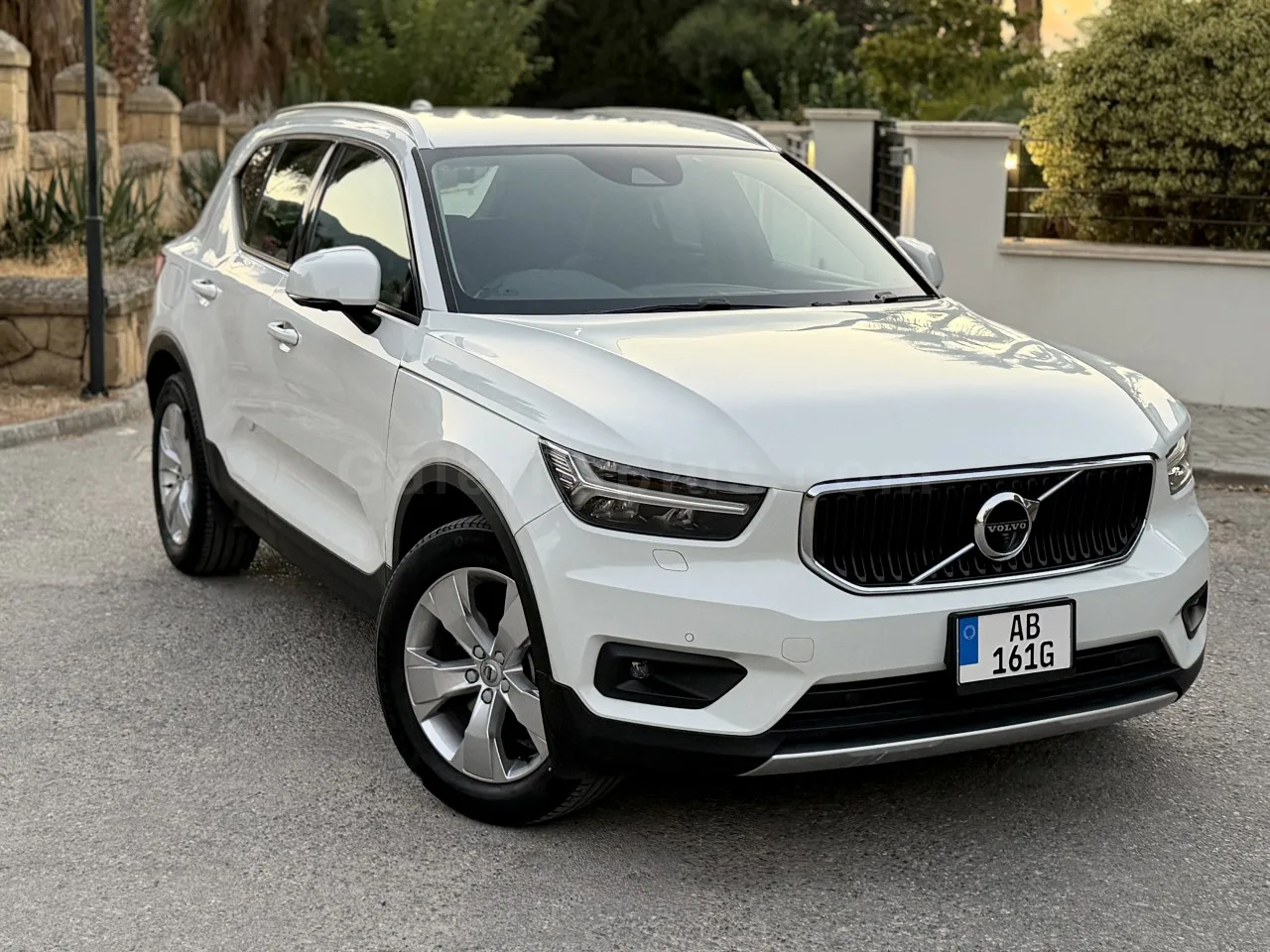 2021 Model Otomatik Volvo XC40 2.0 B4 Girne Satılık İkinci El | GalerimPlus - Fotoğraf 1