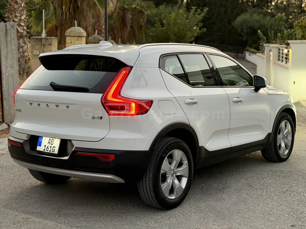 2021 Model Otomatik Volvo XC40 2.0 B4 Girne Satılık İkinci El | GalerimPlus - Thumbnail 5