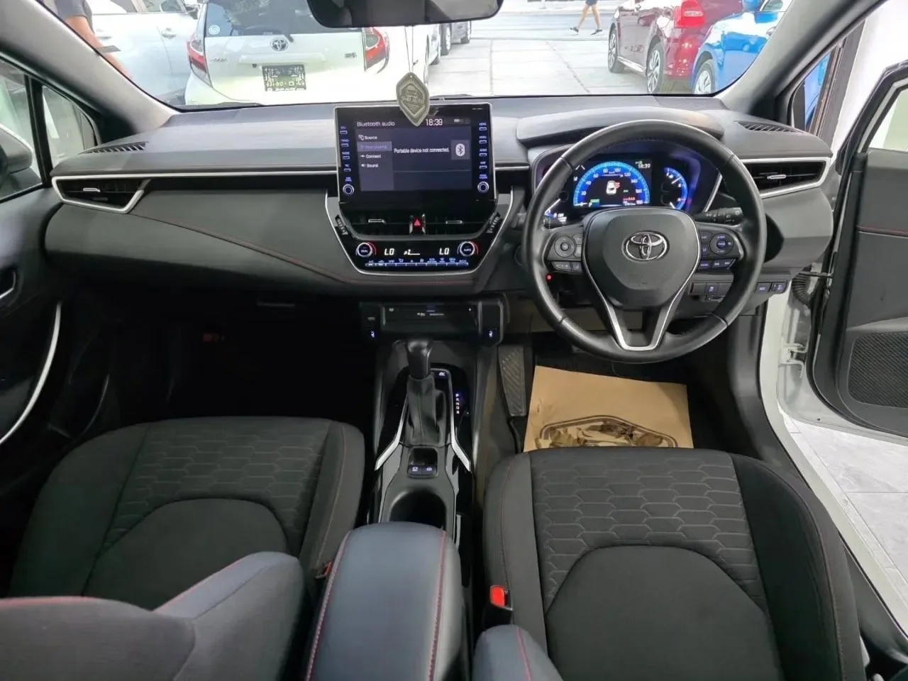 2022 Toyota Corolla 1.8 Hybrid Lefkoşa Satılık İkinci El | GalerimPlus - Thumbnail 8