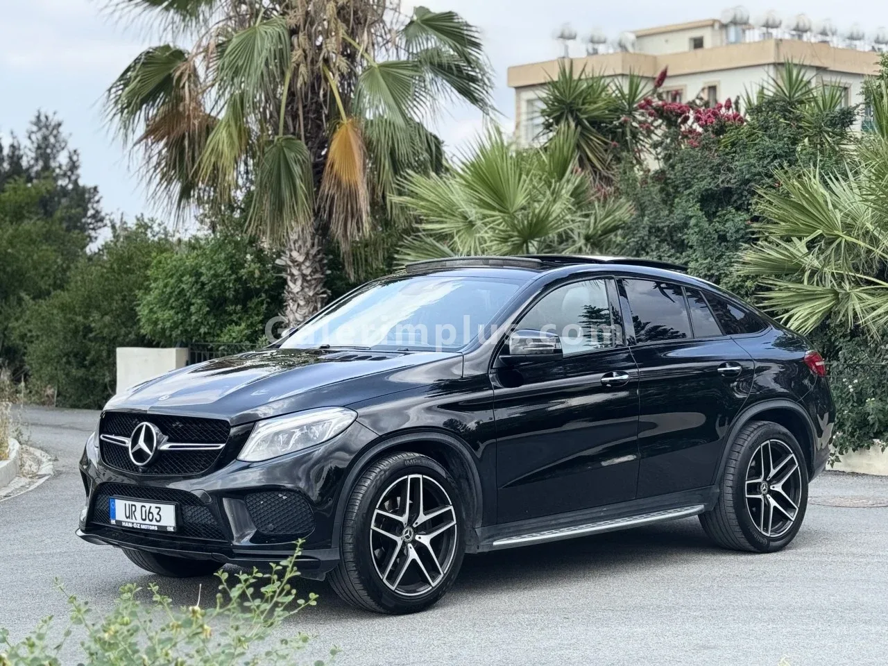 2018 Model Otomatik Mercedes - Benz GLE Coupe 350 d 4Matic AMG Lefkoşa Satılık İkinci El | GalerimPlus - Thumbnail 3