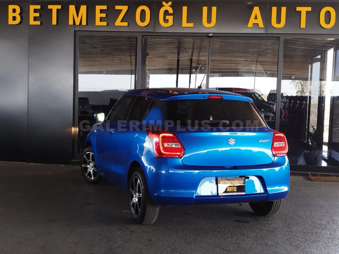 2023 Suzuki Swift 1.2 1.2 Lefkoşa Satılık İkinci El | GalerimPlus - Thumbnail 3