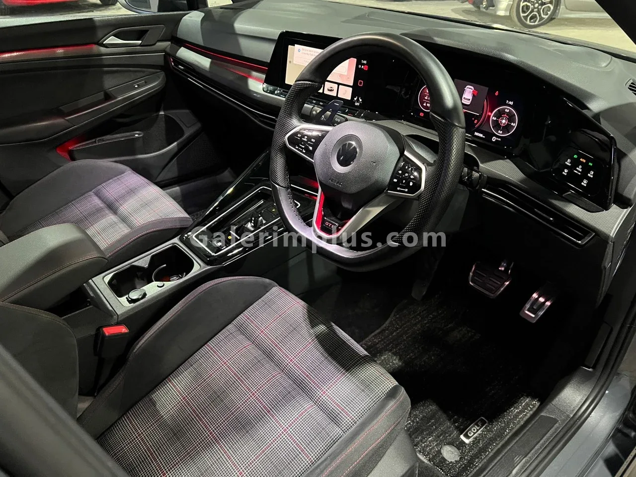 2023 Model Otomatik Volkswagen Golf 2.0 GTI TCR Gazimağusa Satılık İkinci El | GalerimPlus - Thumbnail 4