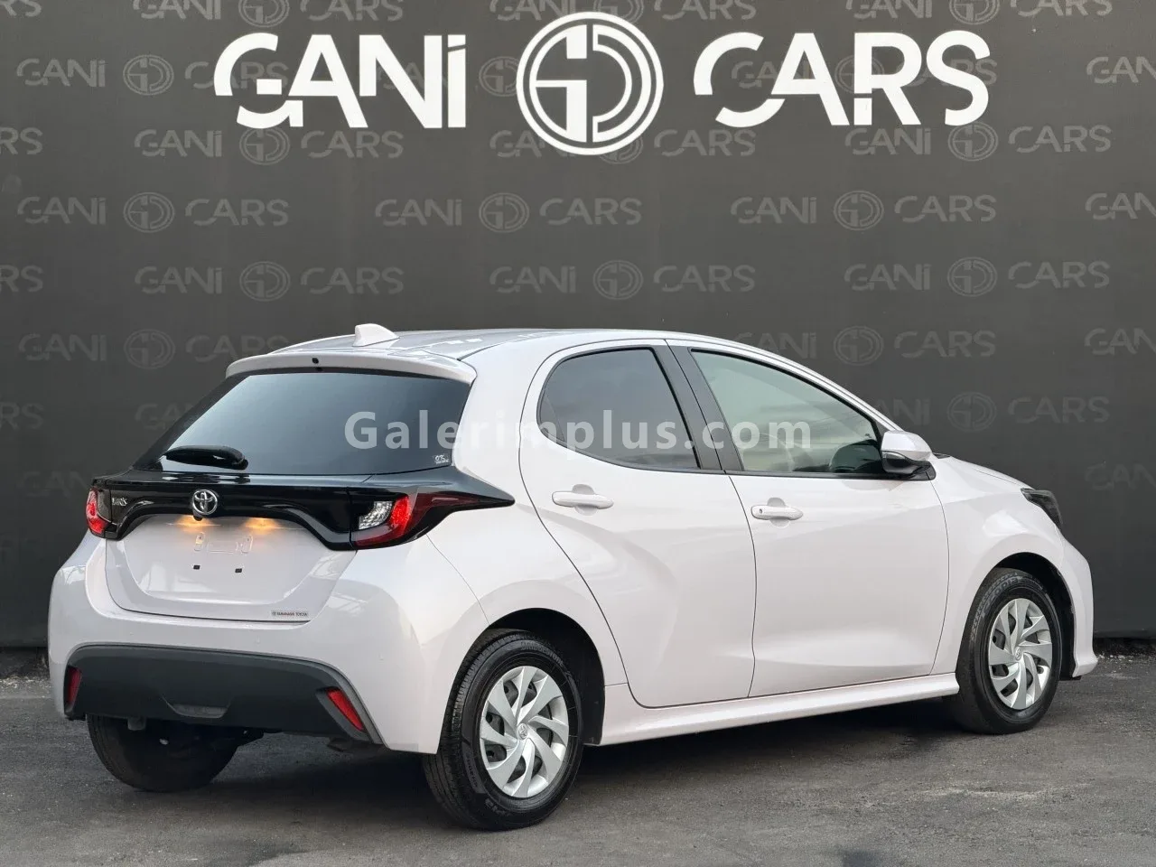 2022 Toyota Yaris 1.5 Girne Satılık İkinci El | GalerimPlus - Thumbnail 8