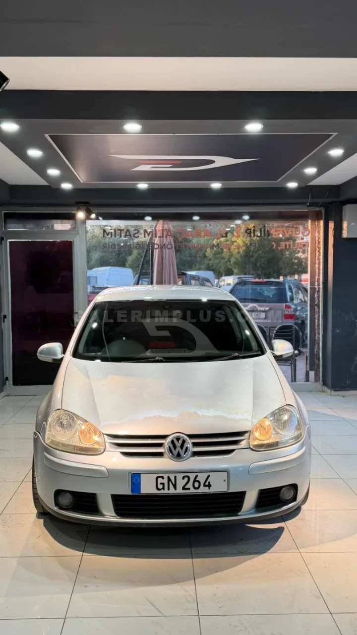2005 Volkswagen Golf 1.6 FSI Trendline 1.6 FSI Gazimağusa Satılık İkinci El | GalerimPlus - Thumbnail 3
